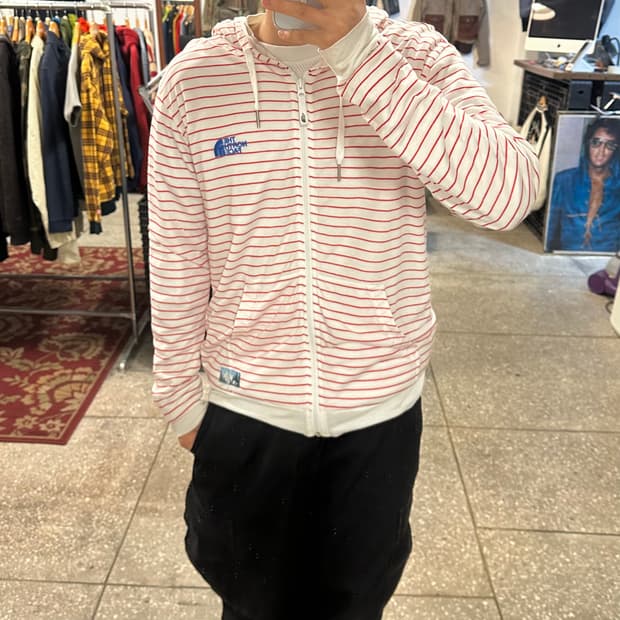 화이트라벨 핀 스트라이프 후드집업