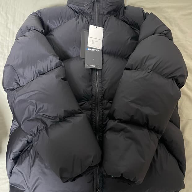 모이프 moif 구스다운 패딩