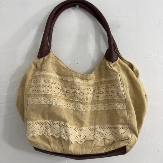 mori lace detail bag
