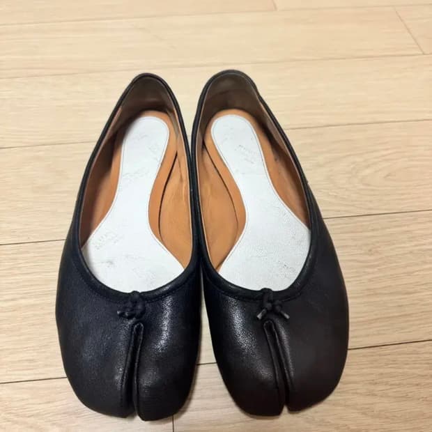 메종 마르지엘라 타비 플랫 37