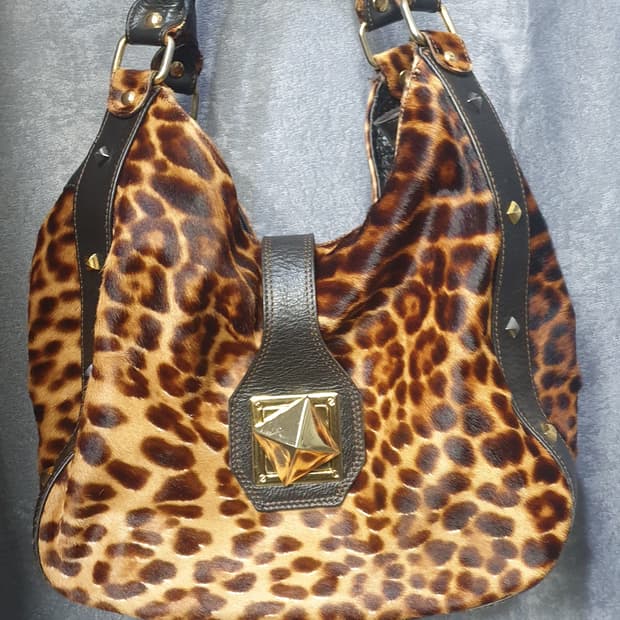 Aleanto 레오파드  송치가죽 숄더백