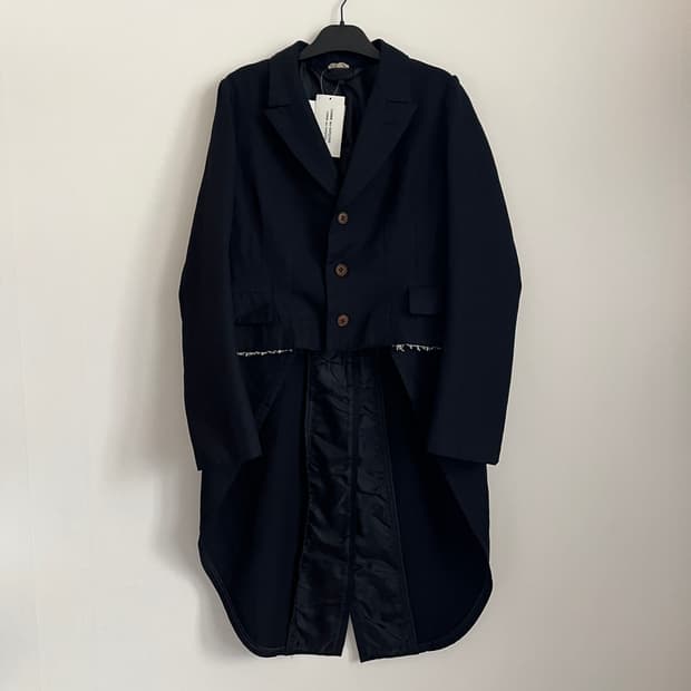 AW18 comme comme tailcoat
