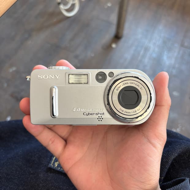 소니 사이버샷 dsc p9 디지털카메라