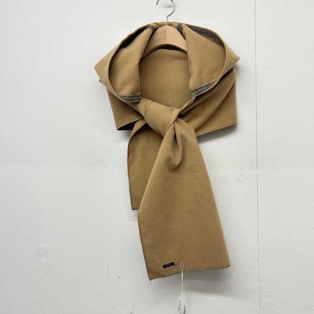 DECHO 데쵸 후드 머플러 캐멜