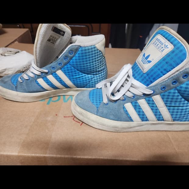 아디다스 다코타 블루 하이탑 스니커즈 260