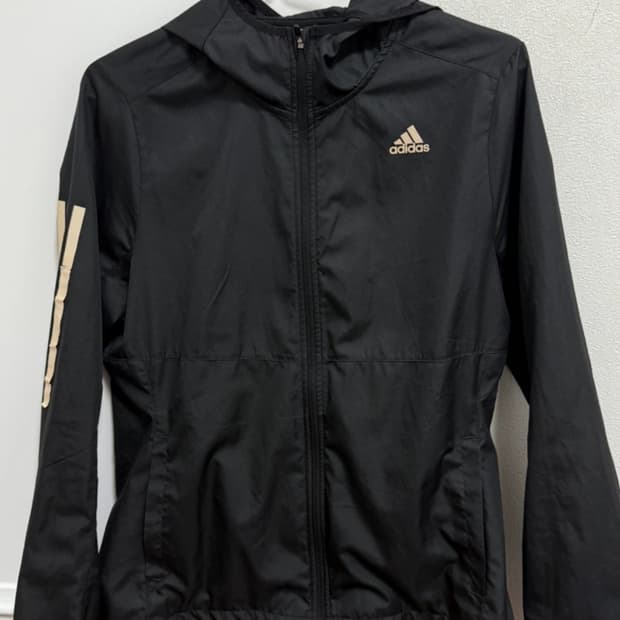 아디다스 후드 바람막이
