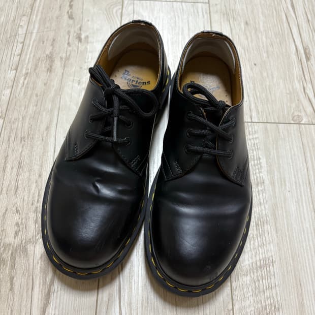 닥터마틴 1461 3홀 스무스 230