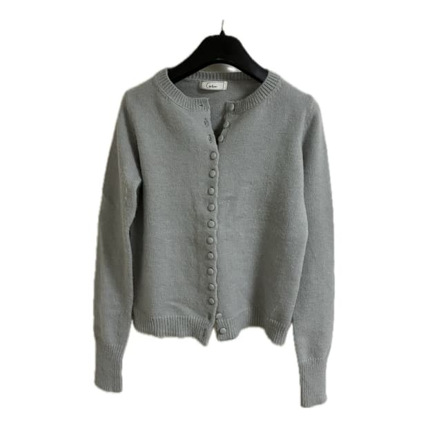콩단추 가디건