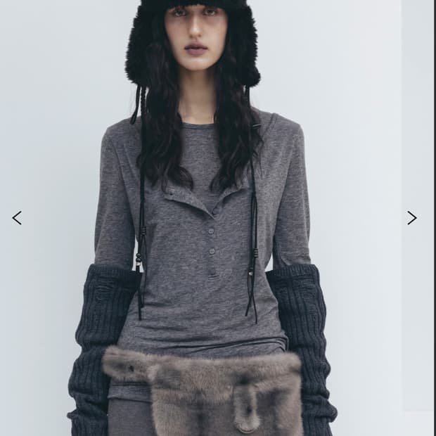 (거의 새상품) openyy 레이어드 헨리 롱 티 차콜 m