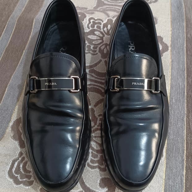 프라다 버클 로퍼 7(42)