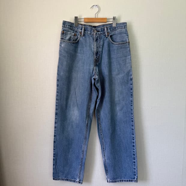 Levis 560 32x30 와이드핏 테이퍼드핏