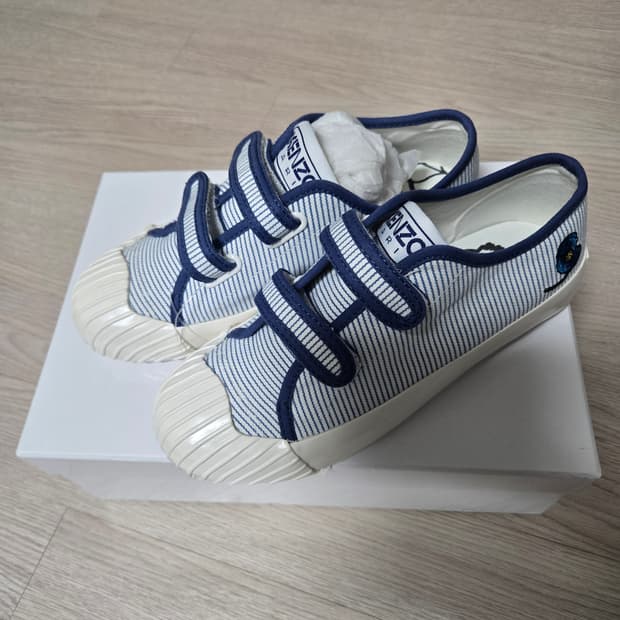 겐조키즈 운동화