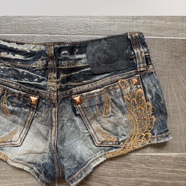 d.i.a shorts