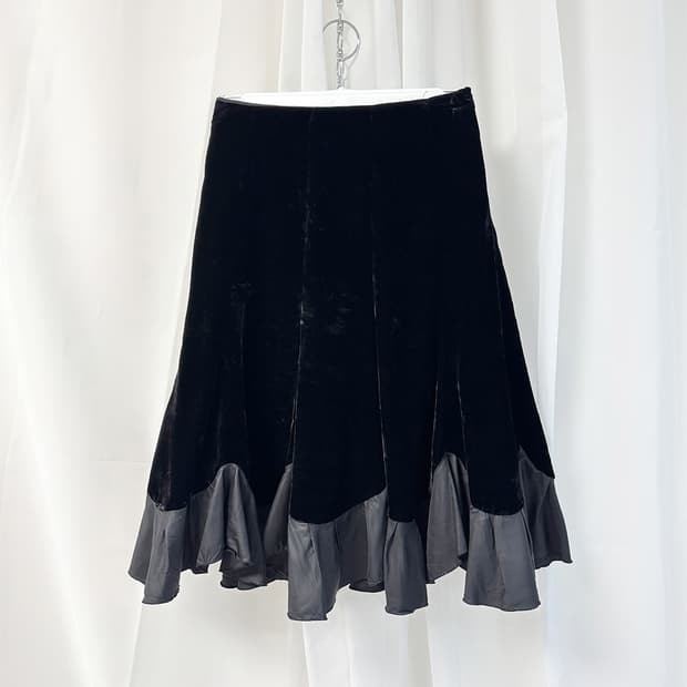 glam charming hem flounce velvet skirt