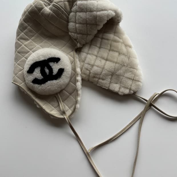 Chanel hat shearling lambskin