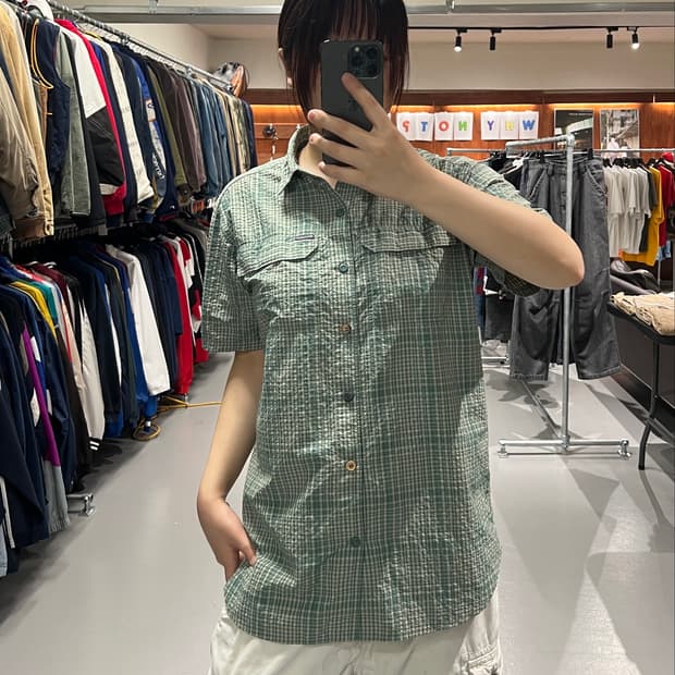 컬럼비아 체크 반팔 셔츠