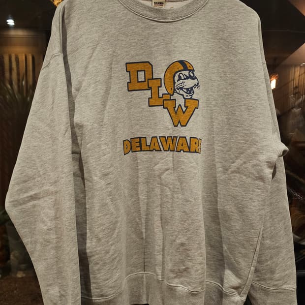 반스아웃피터스 스웻셔츠 xl 사이즈