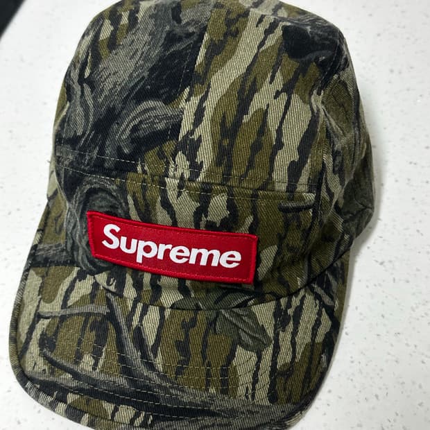 슈프림 오크 카모 캠프캡