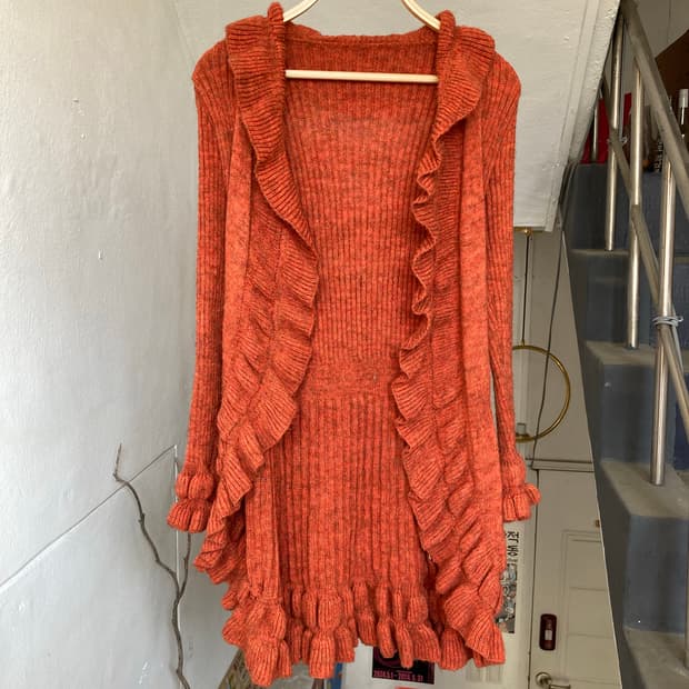 브릭 프릴 롱 가디건 원피스