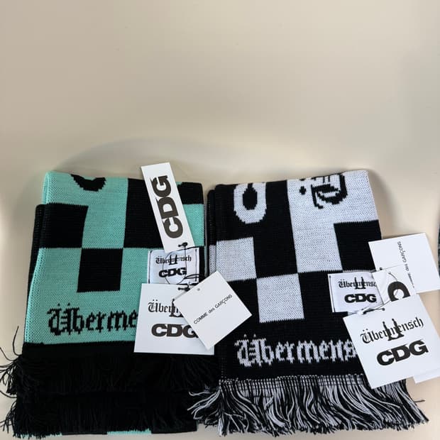 지드래곤 x CDG 위버멘쉬 CDGDC 체커드 머플러 2컬러