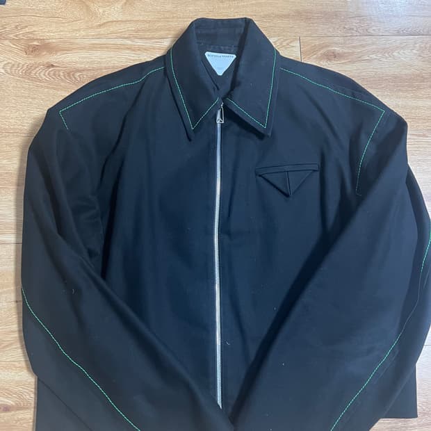 보테카 베네타 자켓