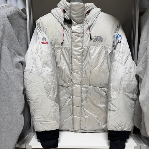 노스페이스 히말라야 UIAA 한정판 실버