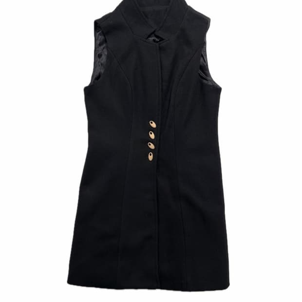 Contour Button Vest