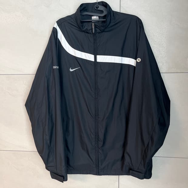 나이키 토탈90 바람막이 블랙 [XL]