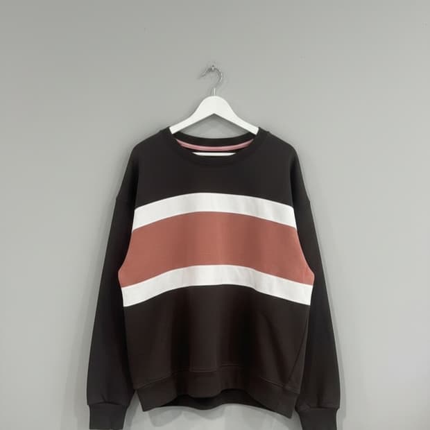 스트라이프 공용 맨투맨 새상품