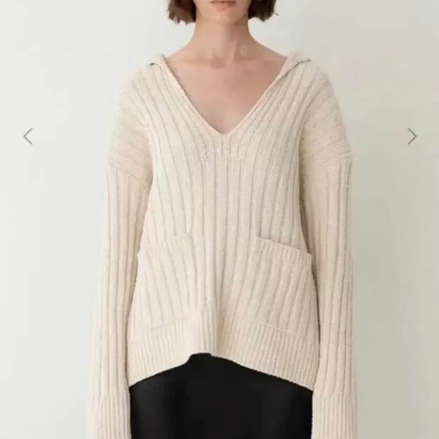 [택만뗀 새상품] vartist바티스트샵다리아 니트