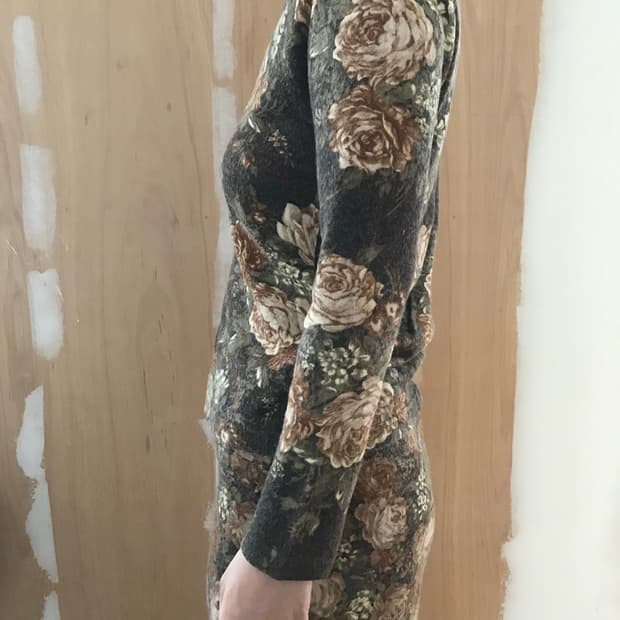 vintage flower pattern turtle neck top