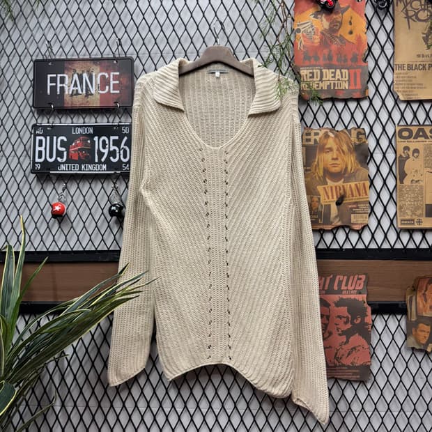 00s 엠포리오 아르마니 니트 브이넥 카라 썸머 니트 아이보리