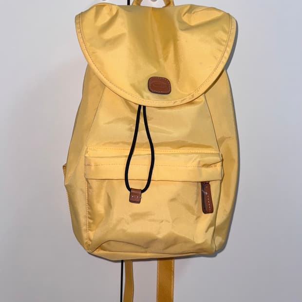 브릭스 백팩 (파스텔 옐로우)