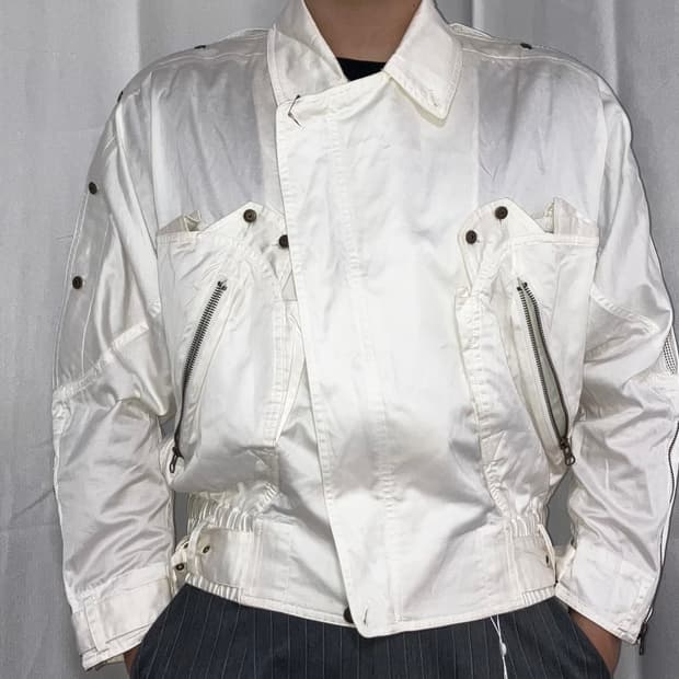 di maggio 트랜스폼 바이커 봄버