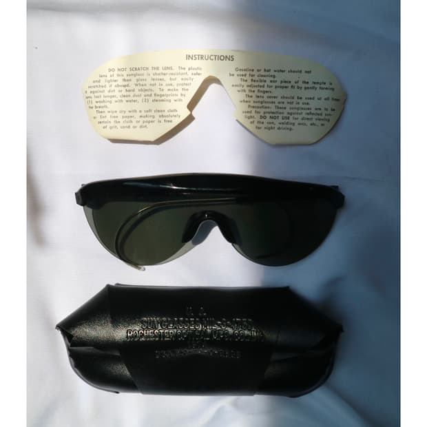 DEADSTOCK Vietnam War US Army Sunglasses