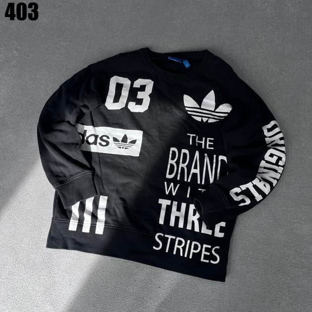 아디다스 맨투맨 