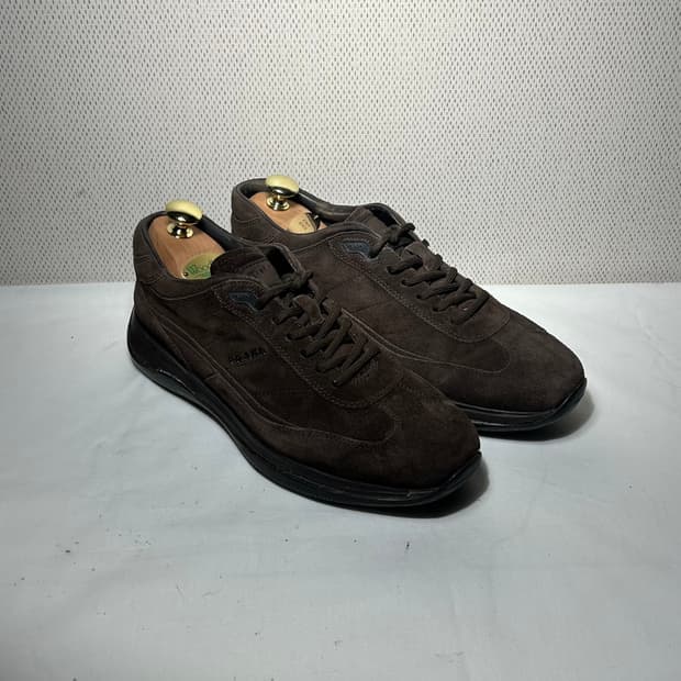 프라다 스니커즈