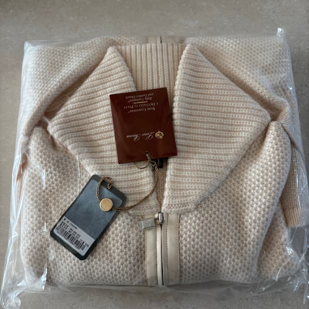 로로피아나 여성 베이비캐시미어 짚업니트 