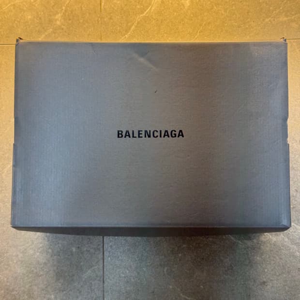 발렌시아가 스테로이드 더비 블랙 41