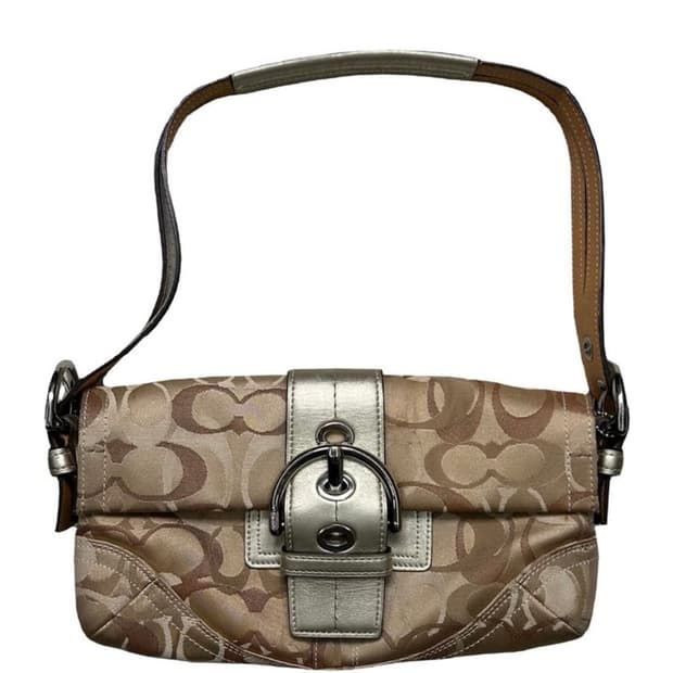 코치 숄더백 구해요