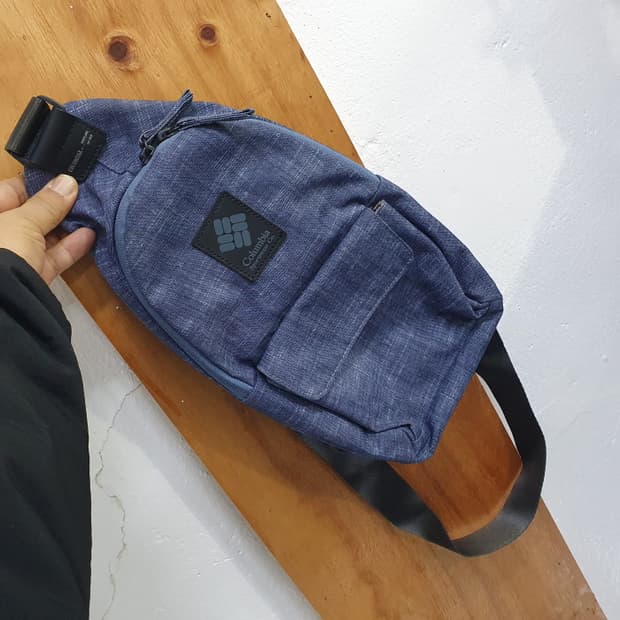 컬럼비아 슬링백