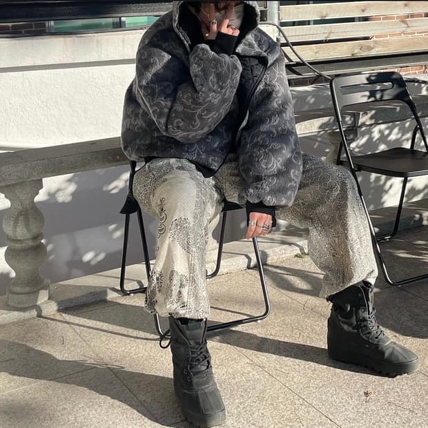 마르지엘라 타비 링