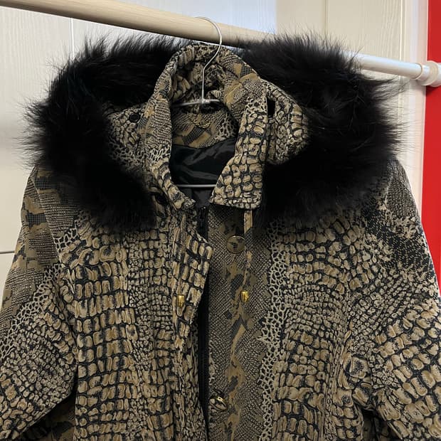 뱀피 피쉬테일 자켓