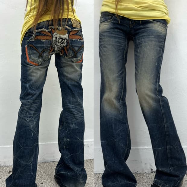 Red Pepper skull embroid denim pants  