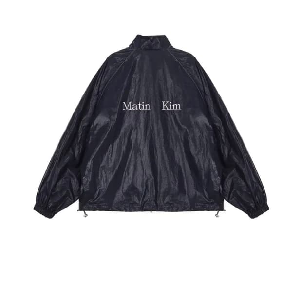 마뗑킴 바람막이