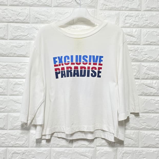 Free 18s 럭키슈에뜨 티셔츠