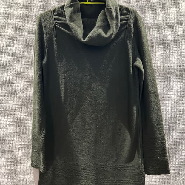 [SYSTEM] 한섬 시스템 울 100% 드레이프 터틀넥 니트