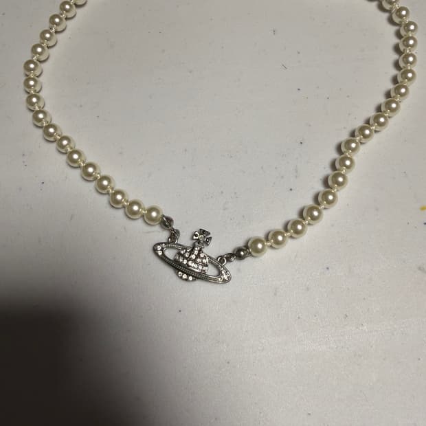 비비안웨스트우드 진주초커