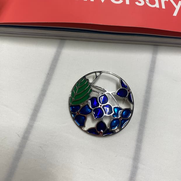 빈티지 스테인드글라스 브로치