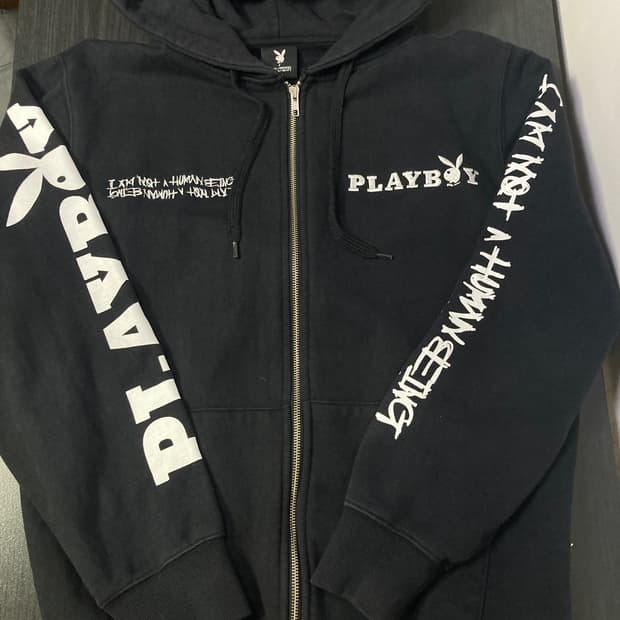 아임낫어휴먼비잉 플레이보이 콜라보 후드집업